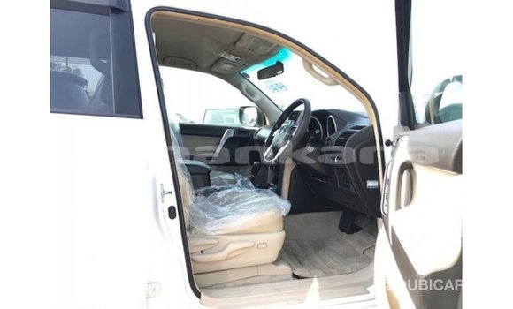 Buy Import Toyota Prado White Car in Import - Dubai in Abhasia Buy Import Toyota Prado White Car in Import - Dubai in Abhasia