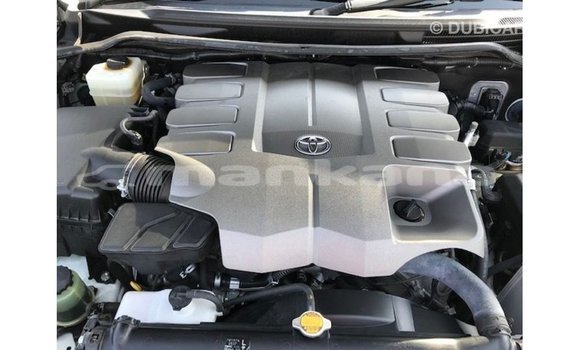 Buy Import Toyota Land Cruiser White Car in Import - Dubai in Abhasia Buy Import Toyota Land Cruiser White Car in Import - Dubai in Abhasia