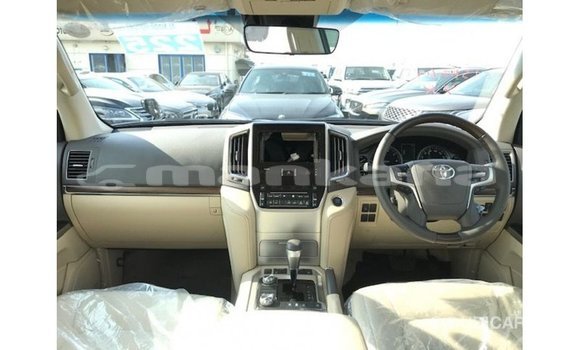 Buy Import Toyota Land Cruiser Black Car in Import - Dubai in Abhasia Buy Import Toyota Land Cruiser Black Car in Import - Dubai in Abhasia