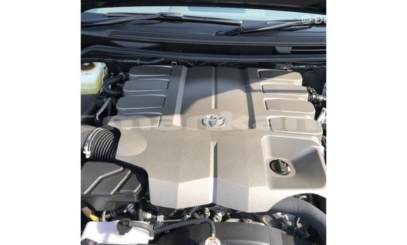 Buy Import Toyota Land Cruiser Black Car in Import - Dubai in Abhasia Buy Import Toyota Land Cruiser Black Car in Import - Dubai in Abhasia