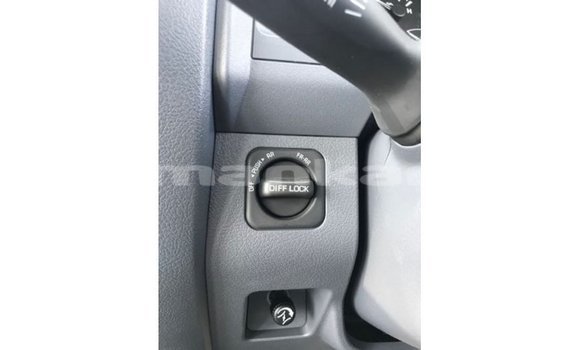 Buy Import Toyota Land Cruiser White Car in Import - Dubai in Abhasia Buy Import Toyota Land Cruiser White Car in Import - Dubai in Abhasia