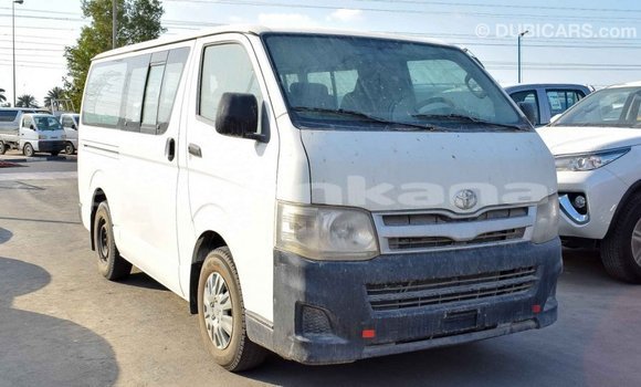 Buy Import Toyota Hiace White Car in Import - Dubai in Abhasia Buy Import Toyota Hiace White Car in Import - Dubai in Abhasia
