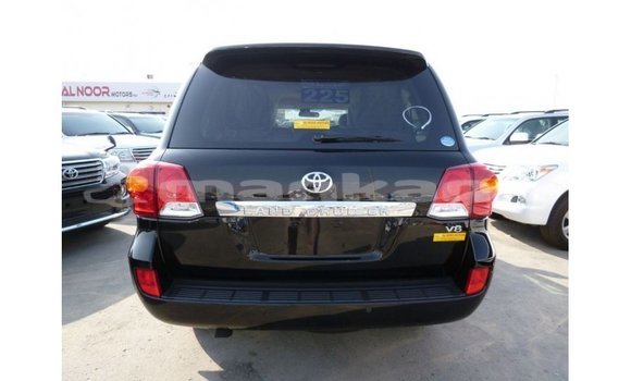 Buy Import Toyota Land Cruiser Black Car in Import - Dubai in Abhasia Buy Import Toyota Land Cruiser Black Car in Import - Dubai in Abhasia