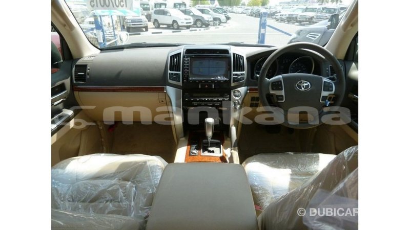 Big with watermark toyota land cruiser abhasia import dubai 2906