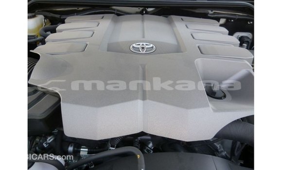Buy Import Toyota Land Cruiser White Car in Import - Dubai in Abhasia Buy Import Toyota Land Cruiser White Car in Import - Dubai in Abhasia
