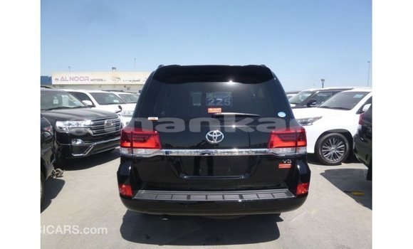 Buy Import Toyota Land Cruiser Black Car in Import - Dubai in Abhasia Buy Import Toyota Land Cruiser Black Car in Import - Dubai in Abhasia