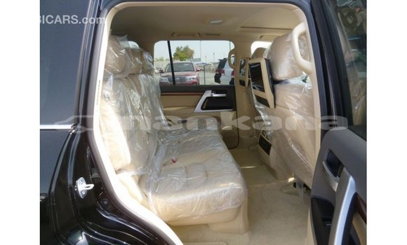 Buy Import Toyota Land Cruiser Black Car in Import - Dubai in Abhasia Buy Import Toyota Land Cruiser Black Car in Import - Dubai in Abhasia