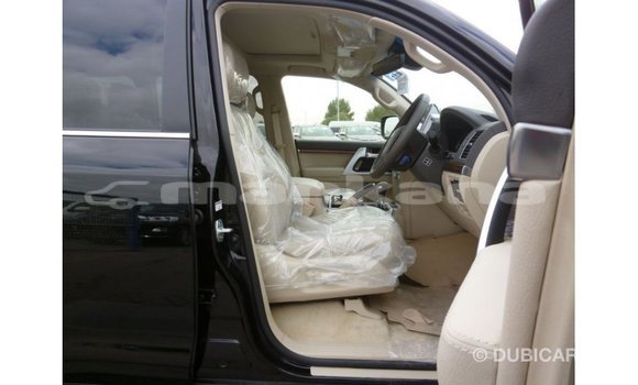Buy Import Toyota Land Cruiser Black Car in Import - Dubai in Abhasia Buy Import Toyota Land Cruiser Black Car in Import - Dubai in Abhasia