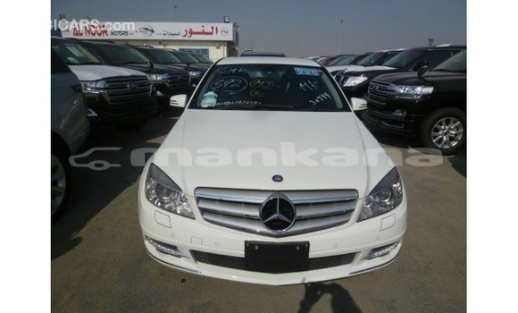 Buy Import Mercedes-Benz 200 White Car in Import - Dubai in Abhasia Buy Import Mercedes-Benz 200 White Car in Import - Dubai in Abhasia