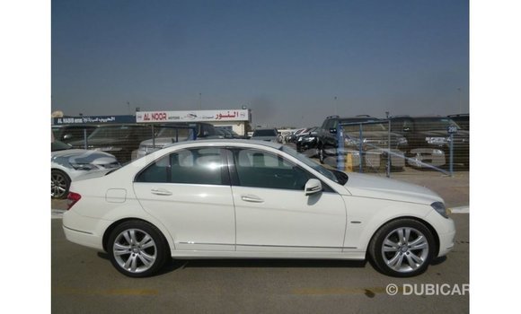 Buy Import Mercedes-Benz 200 White Car in Import - Dubai in Abhasia Buy Import Mercedes-Benz 200 White Car in Import - Dubai in Abhasia