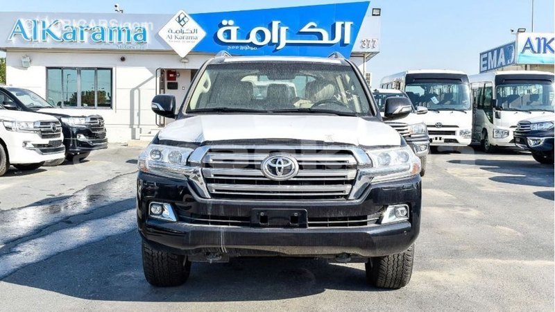Big with watermark toyota land cruiser abhasia import dubai 2930