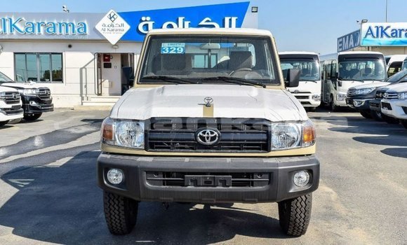 Buy Import Toyota Land Cruiser Beige Car in Import - Dubai in Abhasia Buy Import Toyota Land Cruiser Beige Car in Import - Dubai in Abhasia