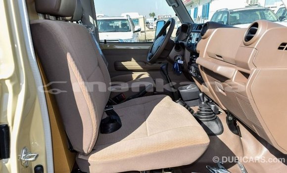Buy Import Toyota Land Cruiser Beige Car in Import - Dubai in Abhasia Buy Import Toyota Land Cruiser Beige Car in Import - Dubai in Abhasia