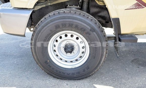 Buy Import Toyota Land Cruiser Beige Car in Import - Dubai in Abhasia Buy Import Toyota Land Cruiser Beige Car in Import - Dubai in Abhasia
