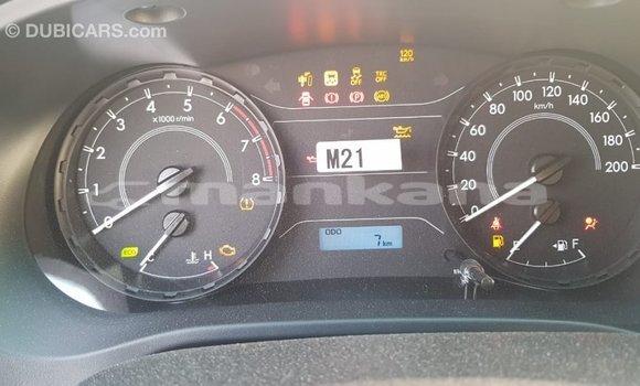 Buy Import Toyota Hilux White Car in Import - Dubai in Abhasia Buy Import Toyota Hilux White Car in Import - Dubai in Abhasia