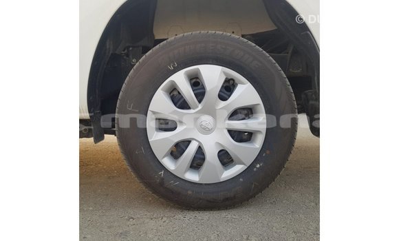 Buy Import Toyota Hilux White Car in Import - Dubai in Abhasia Buy Import Toyota Hilux White Car in Import - Dubai in Abhasia
