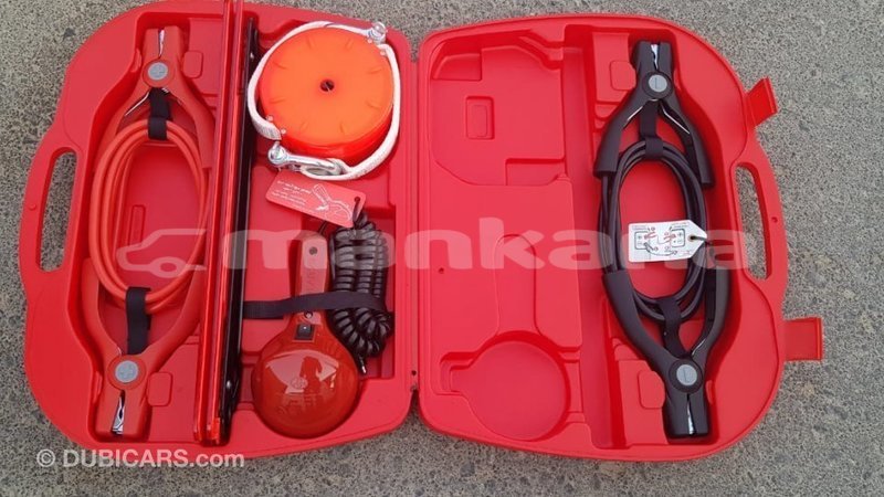 Big with watermark toyota hilux abhasia import dubai 2936