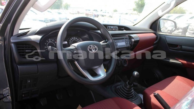 Big with watermark toyota hilux abhasia import dubai 2939