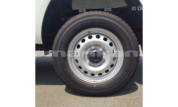 Buy Import Toyota Hilux White Car in Import - Dubai in Abhasia Buy Import Toyota Hilux White Car in Import - Dubai in Abhasia