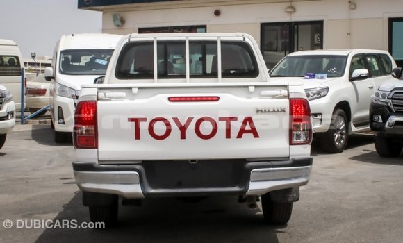 Buy Import Toyota Hilux White Car in Import - Dubai in Abhasia Buy Import Toyota Hilux White Car in Import - Dubai in Abhasia