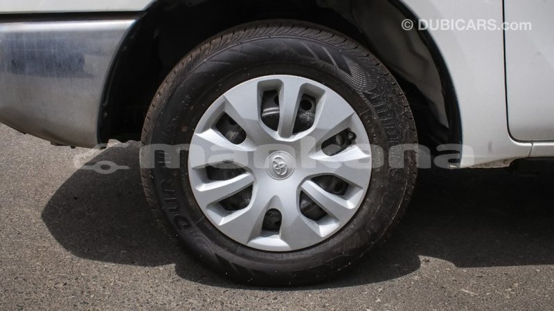 Big with watermark toyota hilux abhasia import dubai 2947