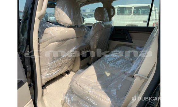 Buy Import Toyota Land Cruiser Black Car in Import - Dubai in Abhasia Buy Import Toyota Land Cruiser Black Car in Import - Dubai in Abhasia