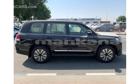 Buy Import Toyota Land Cruiser Black Car in Import - Dubai in Abhasia Buy Import Toyota Land Cruiser Black Car in Import - Dubai in Abhasia