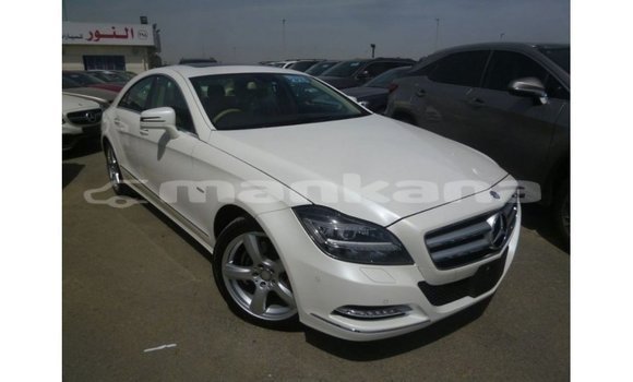 Buy Import Mercedes-Benz 190 White Car in Import - Dubai in Abhasia Buy Import Mercedes-Benz 190 White Car in Import - Dubai in Abhasia