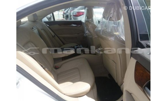 Buy Import Mercedes-Benz 190 White Car in Import - Dubai in Abhasia Buy Import Mercedes-Benz 190 White Car in Import - Dubai in Abhasia