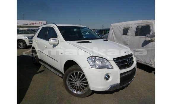 Buy Import Mercedes-Benz 190 White Car in Import - Dubai in Abhasia Buy Import Mercedes-Benz 190 White Car in Import - Dubai in Abhasia