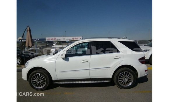 Buy Import Mercedes-Benz 190 White Car in Import - Dubai in Abhasia Buy Import Mercedes-Benz 190 White Car in Import - Dubai in Abhasia