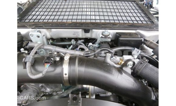 Buy Import Toyota Land Cruiser White Car in Import - Dubai in Abhasia Buy Import Toyota Land Cruiser White Car in Import - Dubai in Abhasia