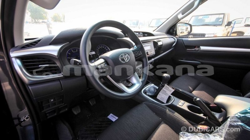 Big with watermark toyota hilux abhasia import dubai 2975