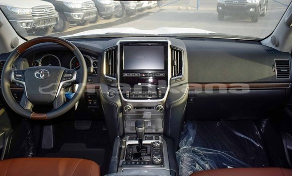 Buy Import Toyota Land Cruiser Black Car in Import - Dubai in Abhasia Buy Import Toyota Land Cruiser Black Car in Import - Dubai in Abhasia