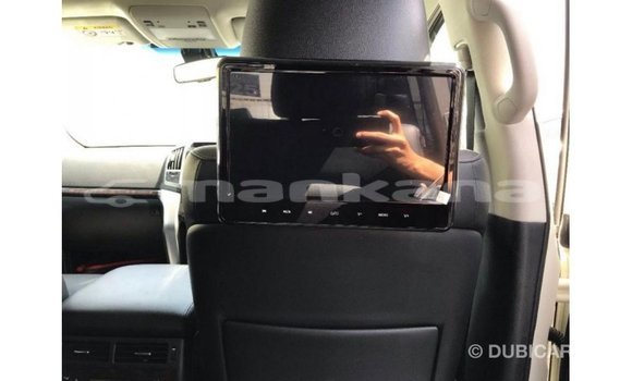 Buy Import Toyota Land Cruiser White Car in Import - Dubai in Abhasia Buy Import Toyota Land Cruiser White Car in Import - Dubai in Abhasia