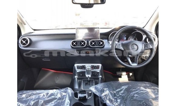 Buy Import Mercedes-Benz 250 Black Car in Import - Dubai in Abhasia Buy Import Mercedes-Benz 250 Black Car in Import - Dubai in Abhasia