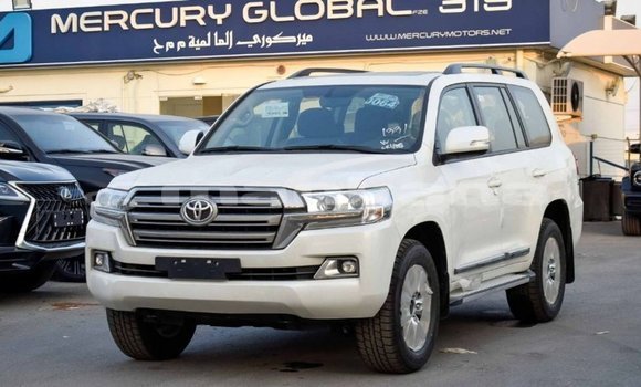 Buy Import Toyota Land Cruiser White Car in Import - Dubai in Abhasia Buy Import Toyota Land Cruiser White Car in Import - Dubai in Abhasia