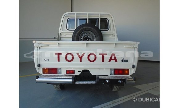 Buy Import Toyota Land Cruiser White Car in Import - Dubai in Abhasia Buy Import Toyota Land Cruiser White Car in Import - Dubai in Abhasia