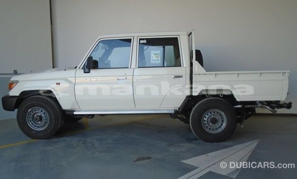 Buy Import Toyota Land Cruiser White Car in Import - Dubai in Abhasia Buy Import Toyota Land Cruiser White Car in Import - Dubai in Abhasia
