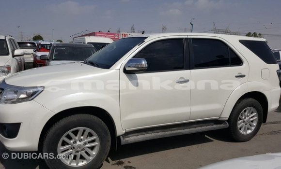 Buy Import Toyota Fortuner White Car in Import - Dubai in Abhasia Buy Import Toyota Fortuner White Car in Import - Dubai in Abhasia