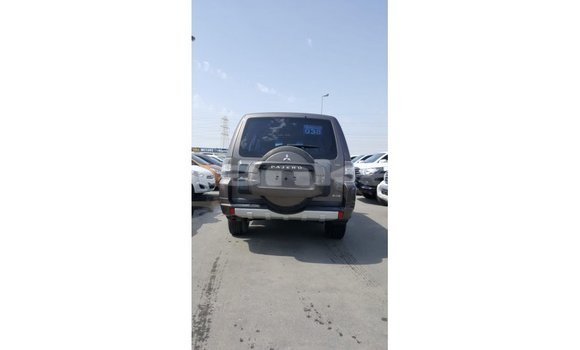 Buy Import Mitsubishi Pajero Brown Car in Import - Dubai in Abhasia Buy Import Mitsubishi Pajero Brown Car in Import - Dubai in Abhasia