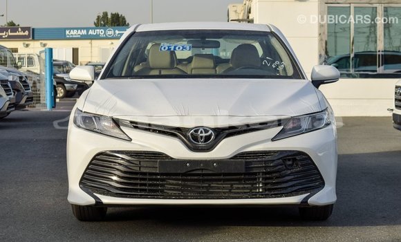 Buy Import Toyota Camry White Car in Import - Dubai in Abhasia Buy Import Toyota Camry White Car in Import - Dubai in Abhasia