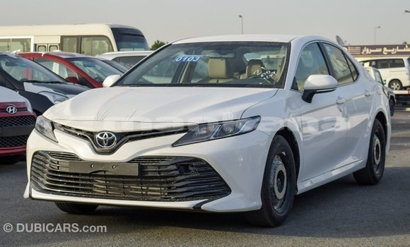 Buy Import Toyota Camry White Car in Import - Dubai in Abhasia Buy Import Toyota Camry White Car in Import - Dubai in Abhasia