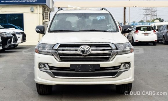 Buy Import Toyota Land Cruiser White Car in Import - Dubai in Abhasia Buy Import Toyota Land Cruiser White Car in Import - Dubai in Abhasia