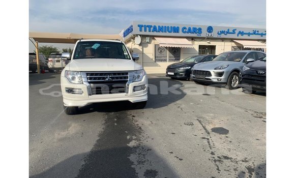 Buy Import Mitsubishi Pajero White Car in Import - Dubai in Abhasia Buy Import Mitsubishi Pajero White Car in Import - Dubai in Abhasia