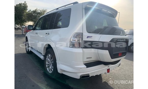 Buy Import Mitsubishi Pajero White Car in Import - Dubai in Abhasia Buy Import Mitsubishi Pajero White Car in Import - Dubai in Abhasia
