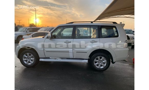 Buy Import Mitsubishi Pajero Black Car in Import - Dubai in Abhasia Buy Import Mitsubishi Pajero Black Car in Import - Dubai in Abhasia