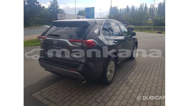 Big with watermark toyota rav4 abhasia import dubai 3008