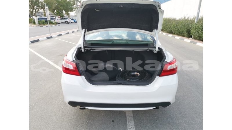 Big with watermark nissan altima abhasia import dubai 3011