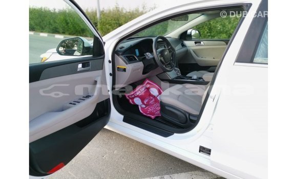 Buy Import Hyundai Sonata White Car in Import - Dubai in Abhasia Buy Import Hyundai Sonata White Car in Import - Dubai in Abhasia